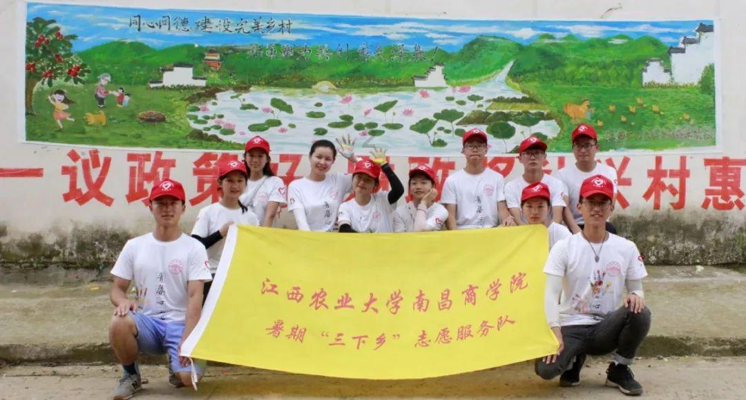云南大理市工人文化宫图书馆事业工勤高级工张勇被开除党籍和公职