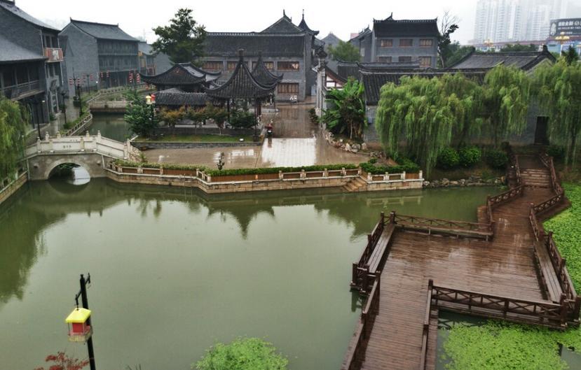小猪佩奇找蛋糕